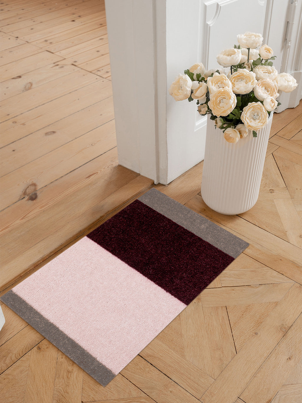 Neuheit  - FUSSMATTE STRIPES - Bordeaux/Rose/Sand