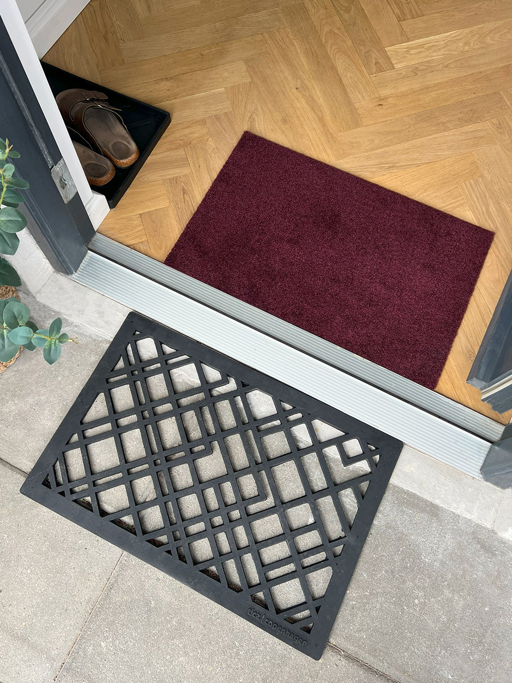 Neuheit - FUSSMATTE 40 x 60 cm - UNI COLOR BORDEAUX