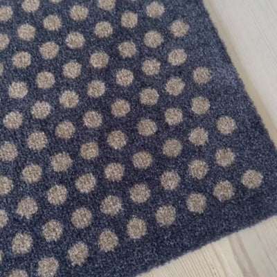 GULVMÅTTE 40 x 60 cm - DOT BLUE-GREY / SAND